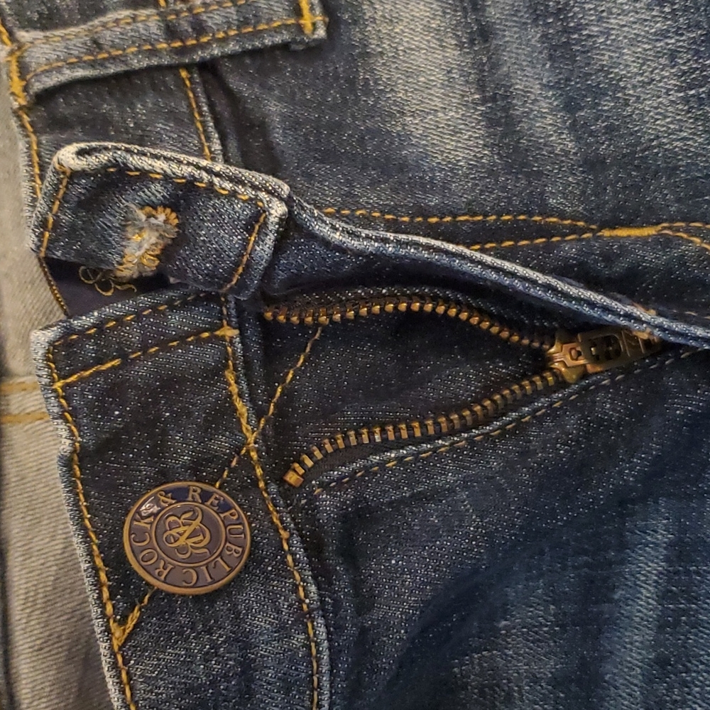 ROCK & REPUBLIC JEANS - Picture 6 of 7
